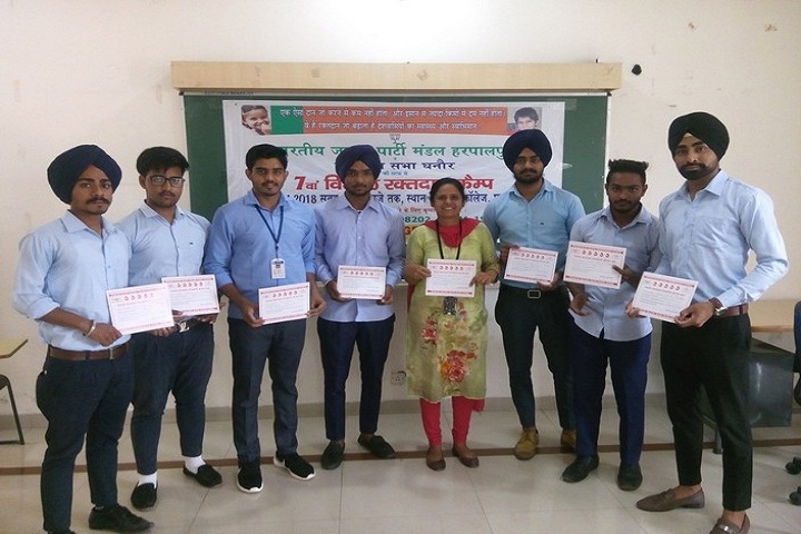 https://cache.careers360.mobi/media/colleges/social-media/media-gallery/2838/2020/8/28/Students of Swift Technical Campus Patiala_Others.jpg